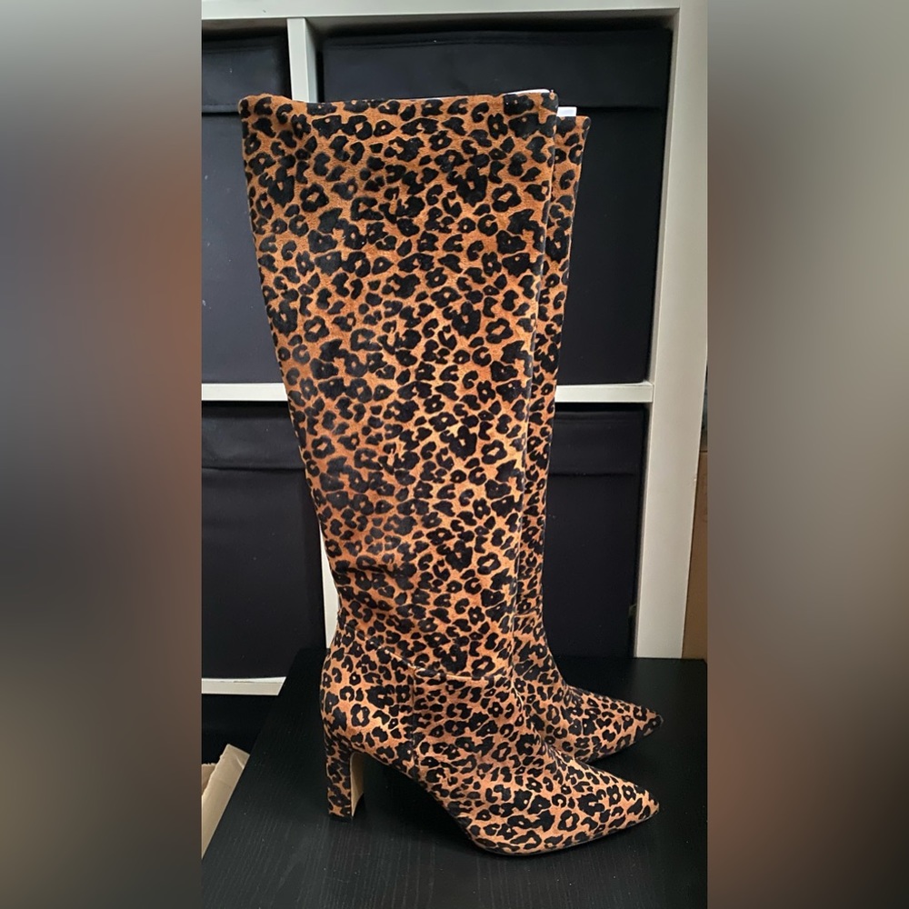 *NEW* STEVEN by Steve Madden Leopard Knee High Boots